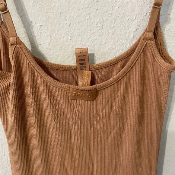 SKIMS Soft Lounge Long Slip Dress - Picture 4 of 6